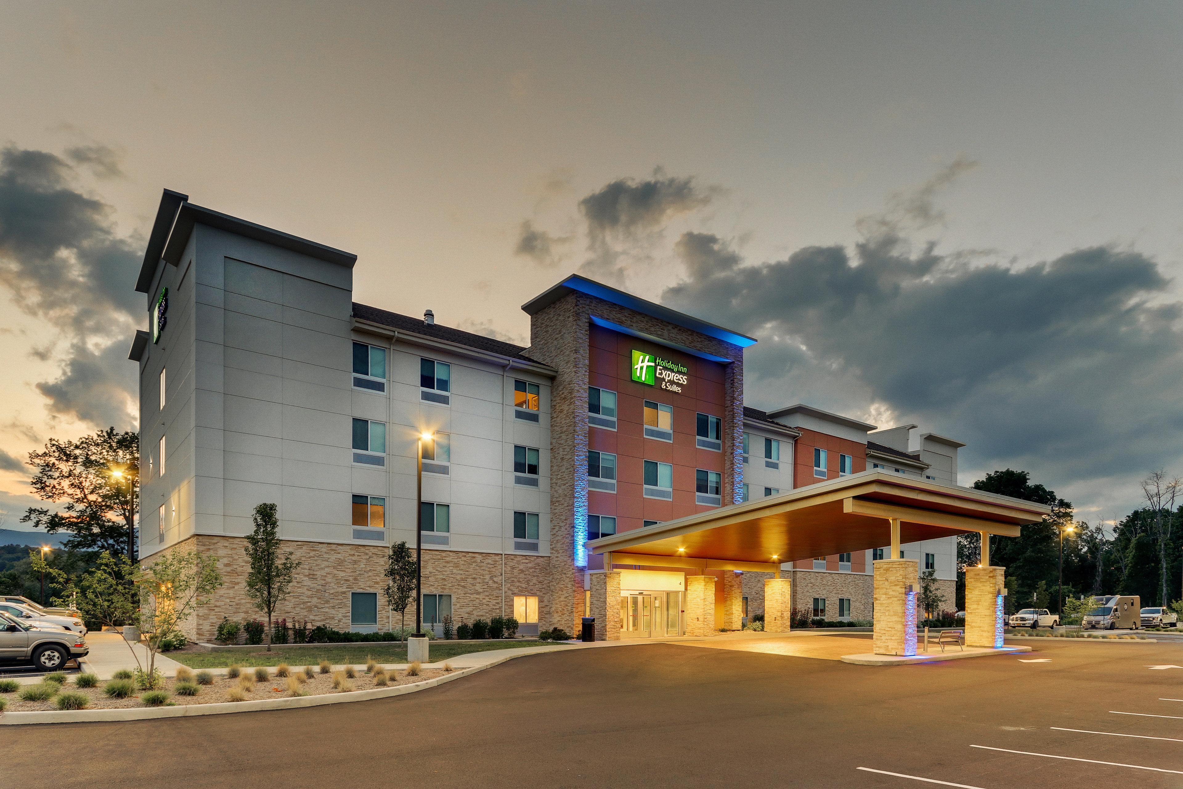 Holiday Inn Express & Suites - Saugerties - Hudson Valley By Ihg Bagian luar foto